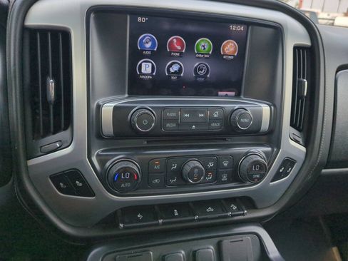 Used 2015 GMC Sierra 1500 SLT w/ SLT Crew Cab Value Package AWD/4WD image 27