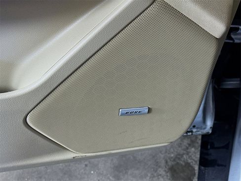 Used 2019 Cadillac XT5 FWD image 19