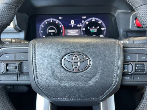 New 2025 Toyota Tacoma TRD Off-Road image 21