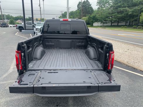 Used 2024 Ford F150 Lariat w/ Bed Utility Package AWD/4WD image 5