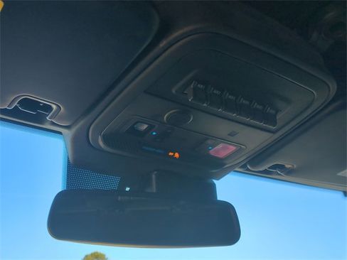 Used 2022 Ford Bronco Wildtrak image 28