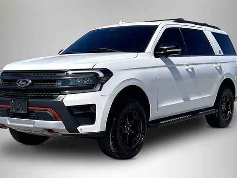 Used 2022 Ford Expedition Timberline image 2