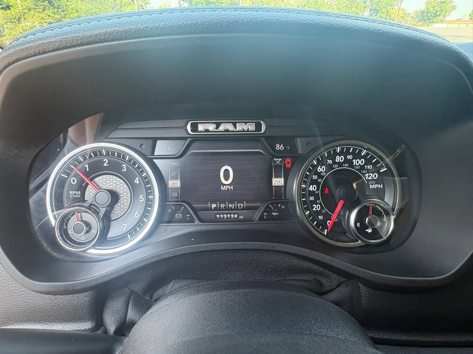 Used 2019 RAM 1500 Laramie AWD/4WD image 13
