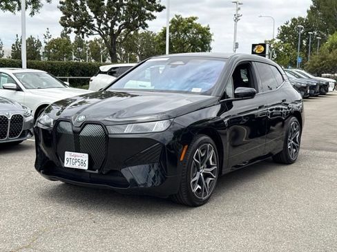 Used 2026 BMW iX xDrive45 AWD/4WD image 2