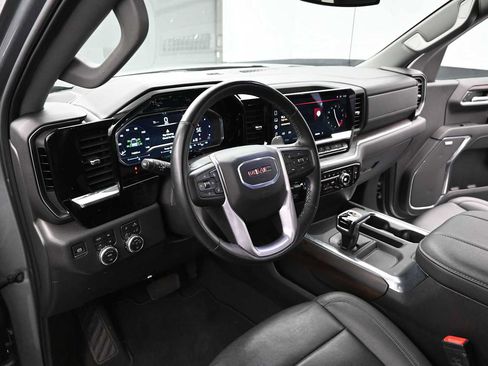 Used 2024 GMC Sierra 1500 SLT w/ SLT Premium Plus Package AWD/4WD image 10