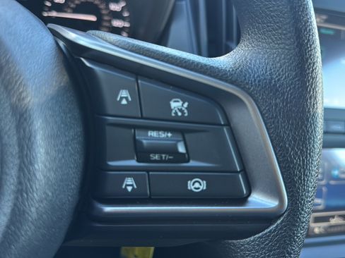 Certified 2025 Subaru Impreza 2.0i image 28