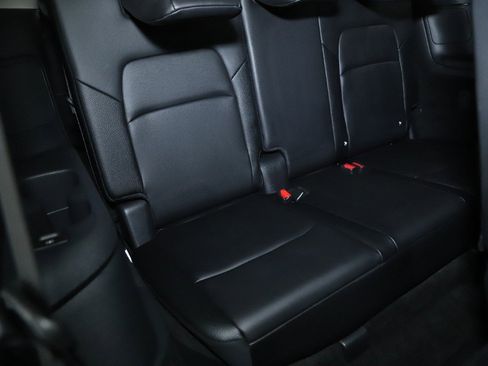 Certified 2025 Nissan Pathfinder SL image 35