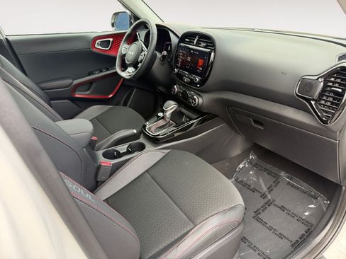 Used 2025 Kia Soul GT-Line FWD image 26