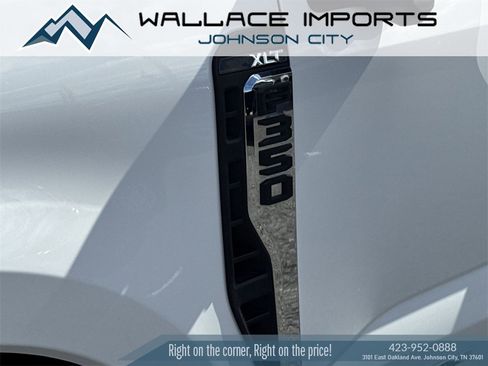 Used 2023 Ford F350 XLT w/ 360-Degree Camera Package image 11