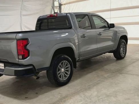 Used 2024 Chevrolet Colorado LT w/ LT Convenience Package II RWD image 4