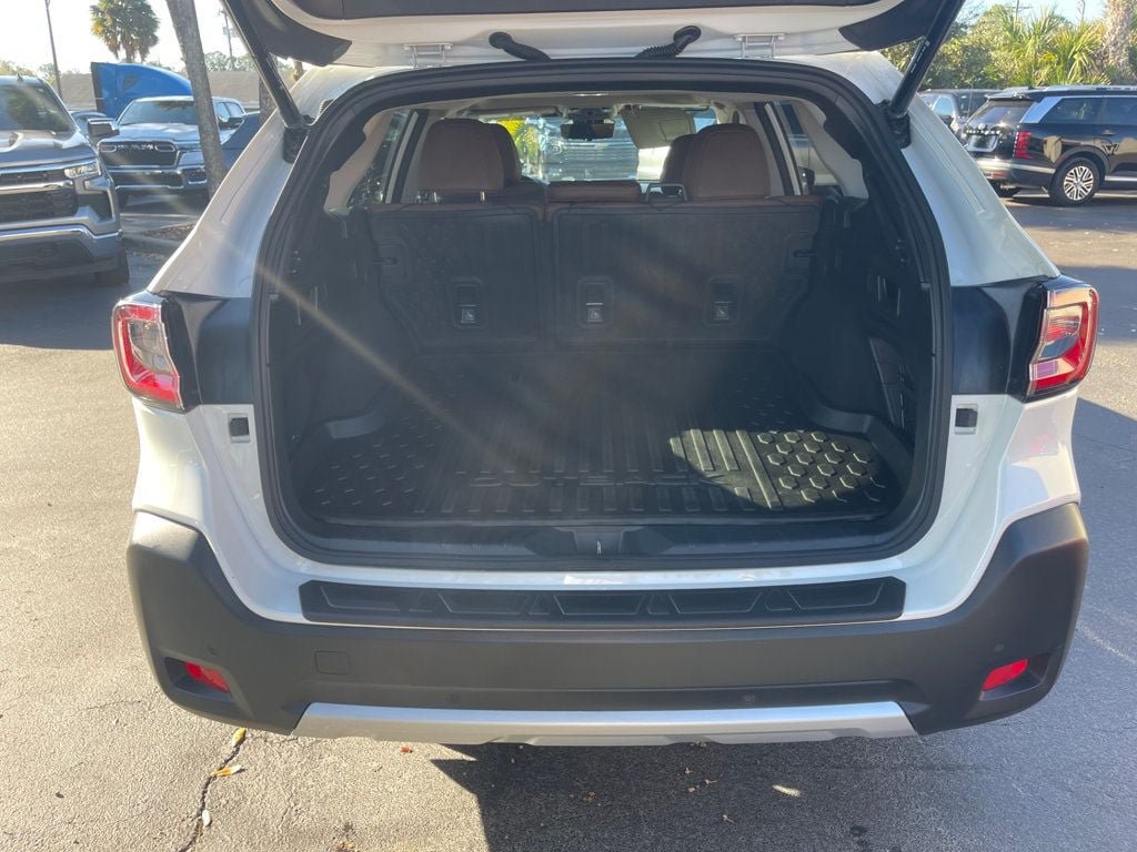 Used 2025 Subaru Outback Touring XT w/ Popular Package #2 AWD/4WD image 5