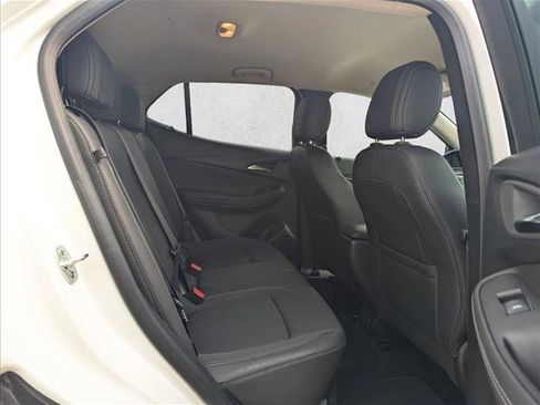 Used 2025 Buick Encore GX Preferred FWD image 14