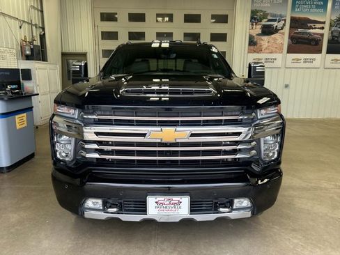 Used 2020 Chevrolet Silverado 2500 High Country w/ Z71 Off-Road Package image 3