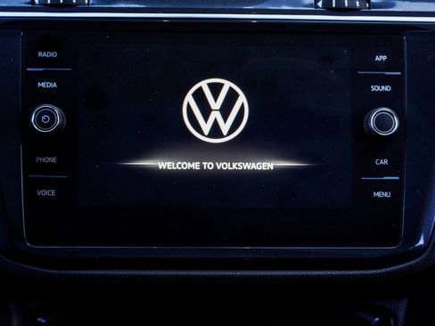 Used 2022 Volkswagen Tiguan SE R-Line image 26