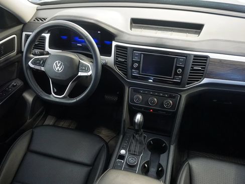 Used 2022 Volkswagen Atlas SE AWD/4WD image 24