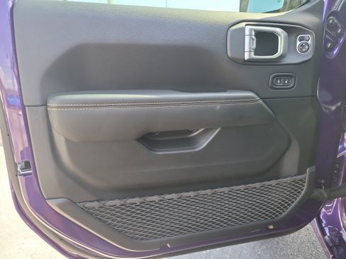 New 2026 Jeep Gladiator Sahara image 12