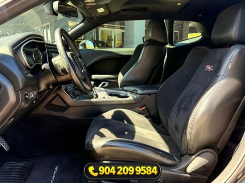 Used 2016 Dodge Challenger R/T Scat Pack w/ Leather Interior Group RWD image 21