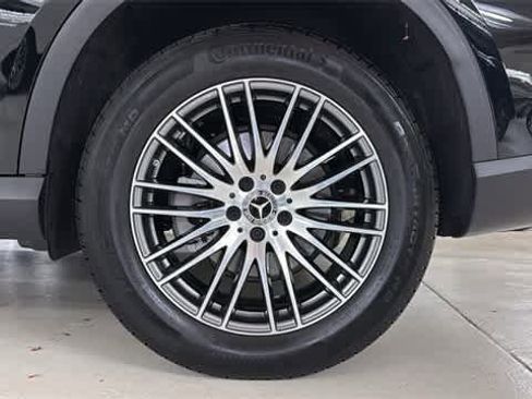 Certified 2025 Mercedes-Benz GLC 300 4MATIC image 12