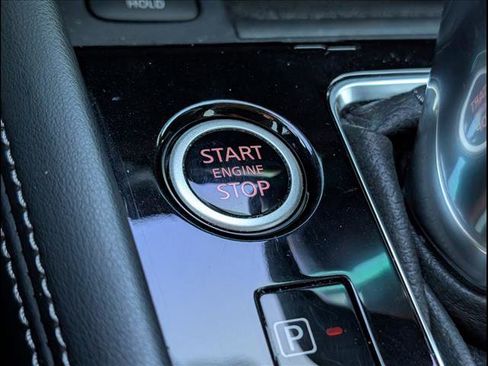 Used 2023 Nissan Kicks SR w/ SR Premium Package image 20