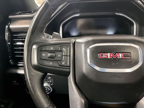 Used 2024 GMC Sierra 1500 AT4 w/ Technology Package AWD/4WD image 36