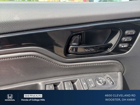 Used 2023 Honda Odyssey Touring image 15