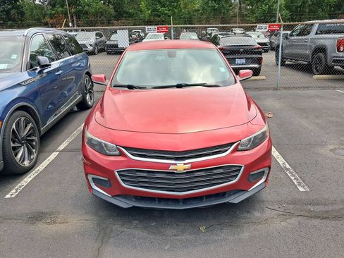 Used 2016 Chevrolet Malibu LT w/ Power Convenience Package FWD image 5