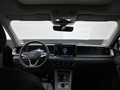 New 2026 Volkswagen Tiguan SE AWD/4WD image 10