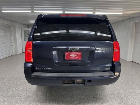 Used 2017 Chevrolet Suburban LT AWD/4WD image 6