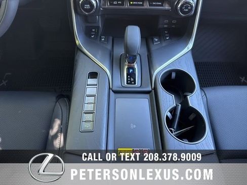 New 2026 Lexus LX 700h Luxury AWD/4WD image 15