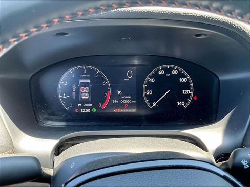 Used 2024 Honda HR-V Sport image 8