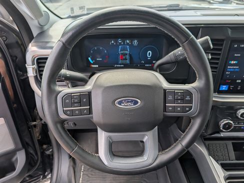 Certified 2025 Ford F350 Lariat AWD/4WD image 21