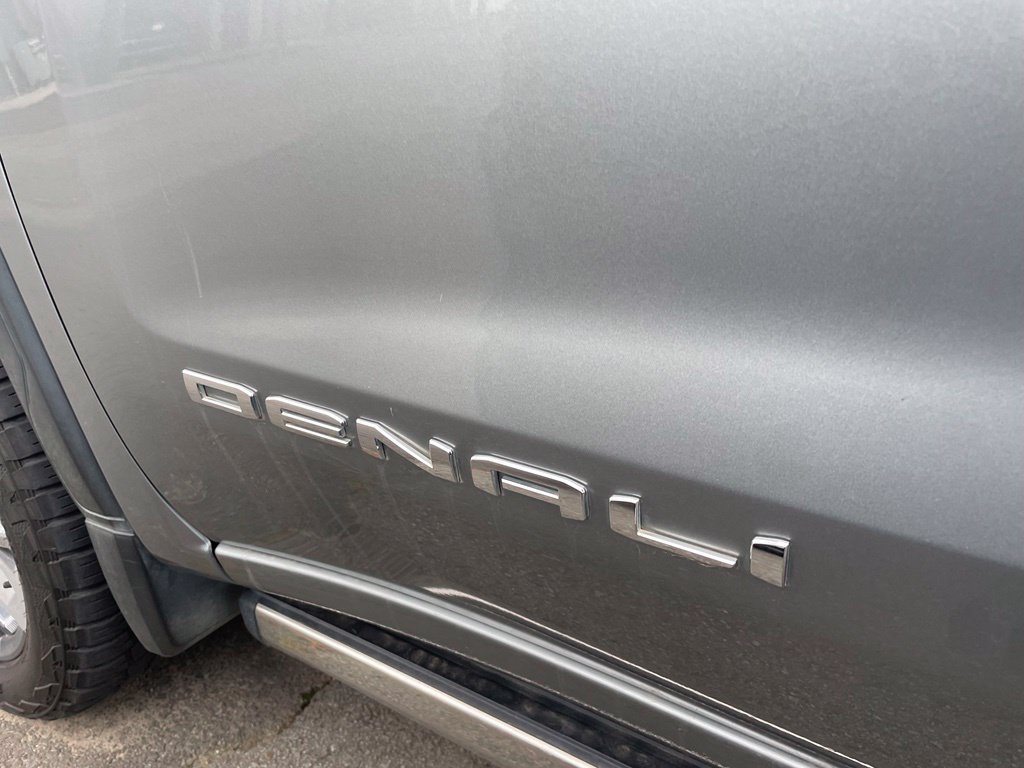 Used 2023 GMC Sierra 1500 Denali Ultimate AWD/4WD image 19