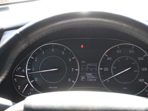 Used 2018 Nissan Armada Platinum w/ Captain Seat Package image 20