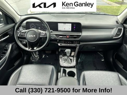 Certified 2024 Kia Seltos EX AWD/4WD image 42