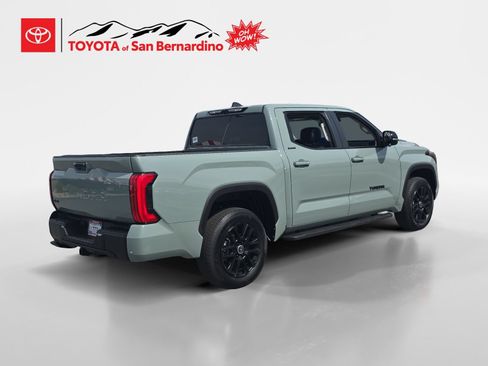 Used 2024 Toyota Tundra Limited AWD/4WD image 5