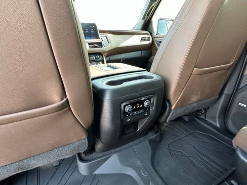 Used 2023 Chevrolet Tahoe High Country image 30