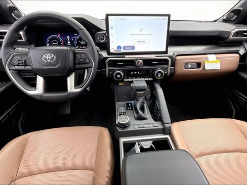 New 2026 Toyota 4Runner Limited AWD/4WD image 5