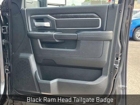 Used 2024 RAM 2500 Big Horn w/ Night Edition AWD/4WD image 25