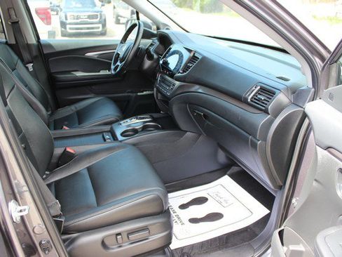 Used 2022 Honda Pilot EX-L image 17