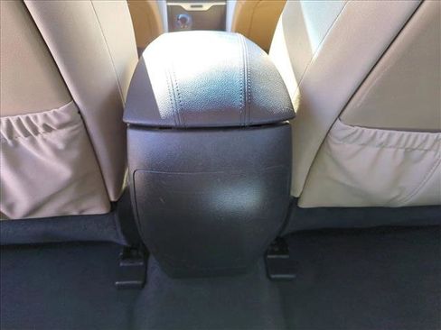 Used 2011 Hyundai Sonata GLS image 17