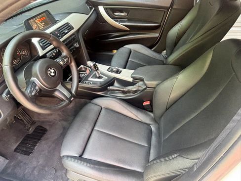 Used 2015 BMW 320i xDrive Sedan AWD/4WD image 17