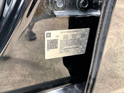 Used 2020 Chevrolet Malibu LT FWD image 34