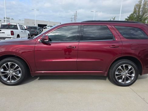 Used 2019 Dodge Durango GT image 2