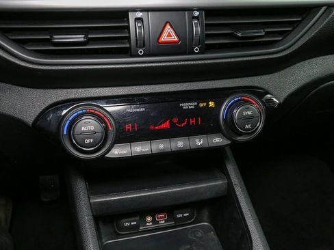 Used 2019 Kia Forte LXS image 21