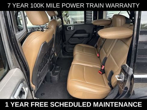 Used 2021 Jeep Wrangler Unlimited Rubicon AWD/4WD image 16
