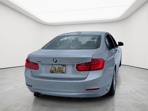 Used 2014 BMW 328i xDrive Sedan AWD/4WD image 2