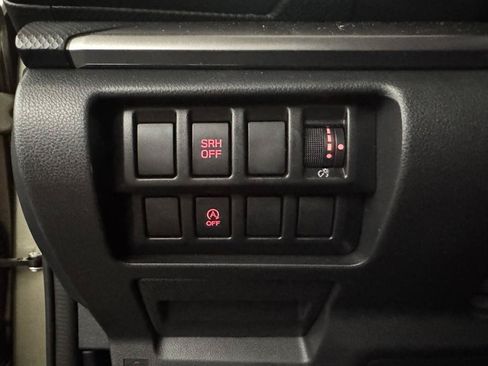 Used 2023 Subaru Forester Premium AWD/4WD image 21