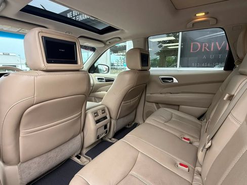 Used 2014 Nissan Pathfinder Platinum w/ Platinum Premium Package AWD/4WD image 9