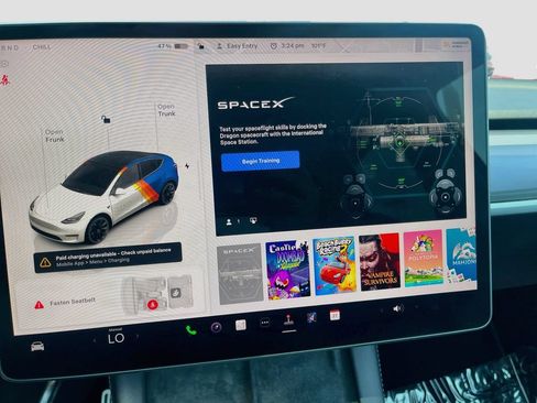 Used 2023 Tesla Model Y Long Range AWD/4WD image 33