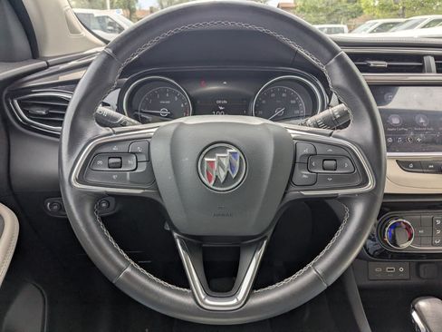 Used 2021 Buick Encore GX Preferred AWD/4WD image 19